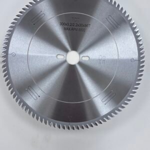 TCT Aiming at high performance requirements, ensuring accurate cutting and good cutting quality.