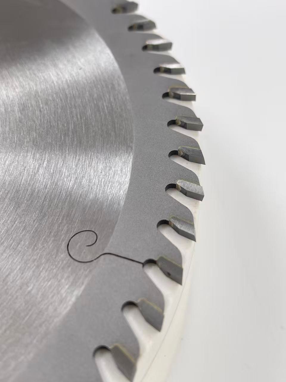 210mm TCT Alloy Circular Saw Blade 210×2.4-1.8×25.4 60T-BA5 Wood Aluminum Cutting Disc - Image 2