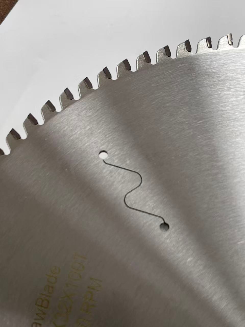 305mm TCT Alloy Circular Saw Blade 305×2.85×32 100T Wood Aluminum Cutting Disc - Image 3