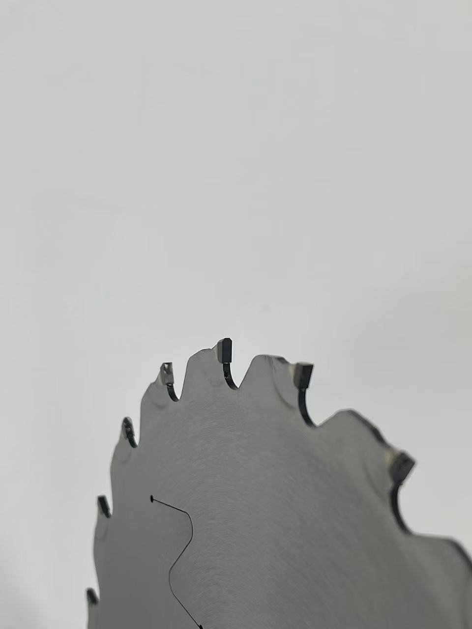 184mm PCD Diamond Circular Saw Blade 184×2.0-1.5×25.4 20T for Aluminum Composite Panel Wood Cutting - Image 3